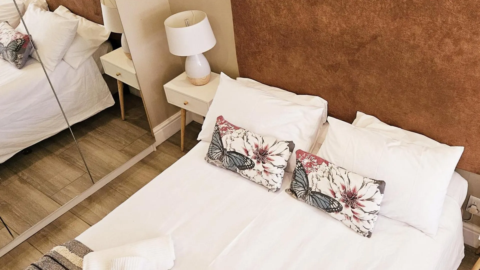 Studio 37 Hyde Park Apartments Κέιπ Τάουν Νότια Αφρική